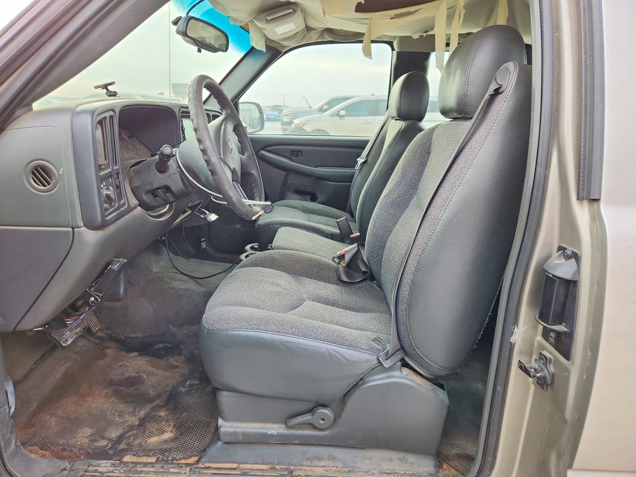 2003 CHEVROLET SILVERADO C1500 photo 19