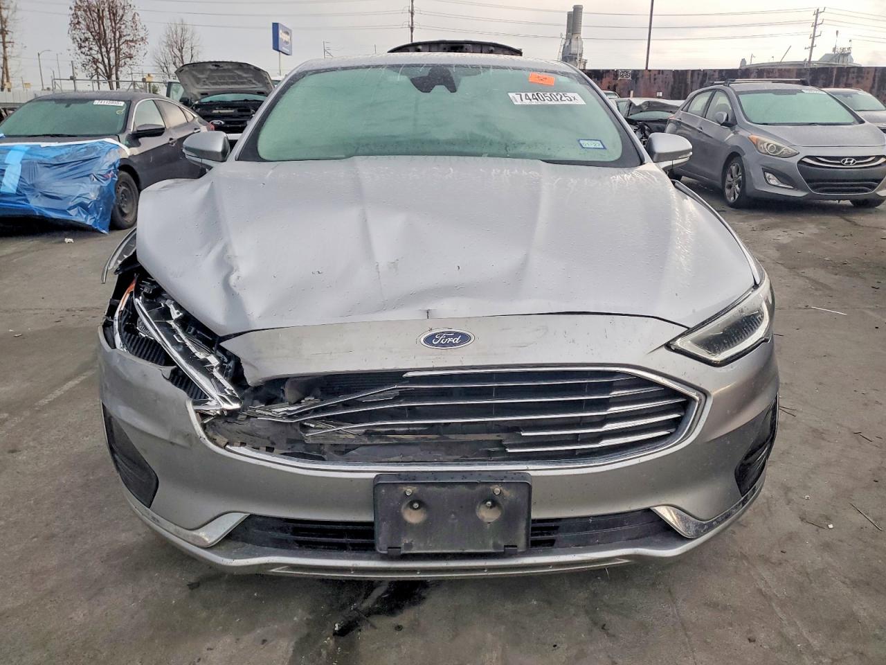 2020 FORD FUSION SEL photo 9