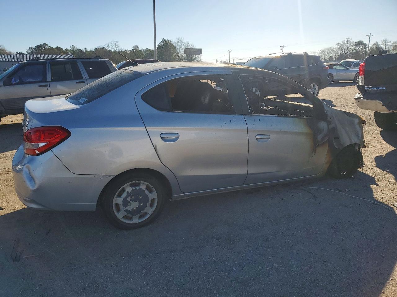 2017 MITSUBISHI MIRAGE G4 ES photo 5