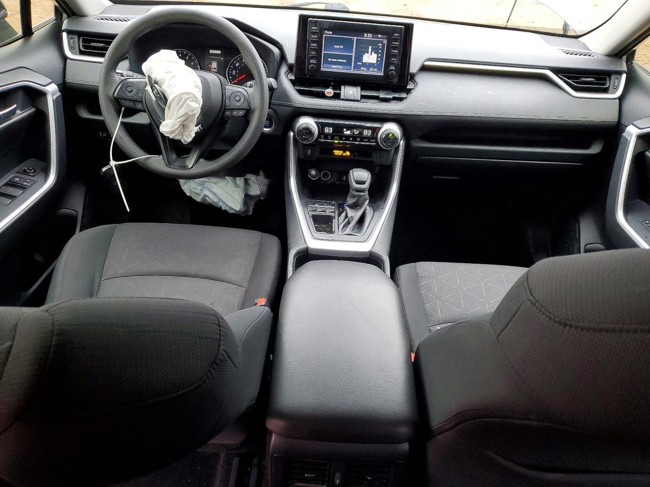 2019 TOYOTA RAV4 XLE photo 15