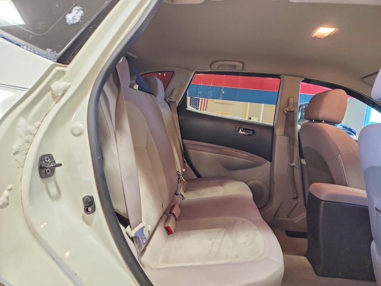 2010 NISSAN ROGUE S photo 21
