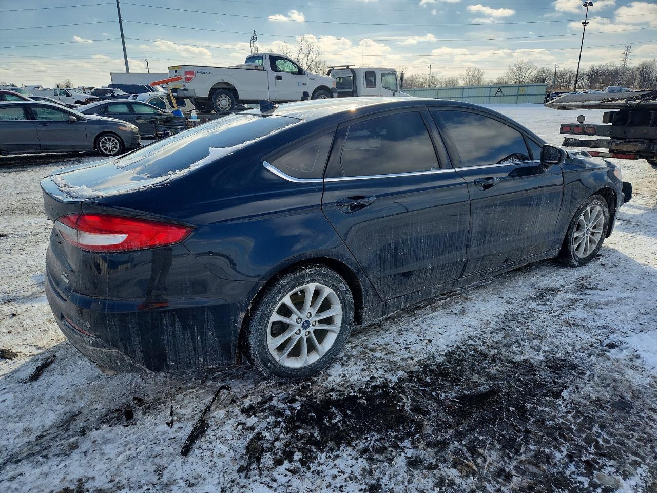 2020 FORD FUSION SE photo 5