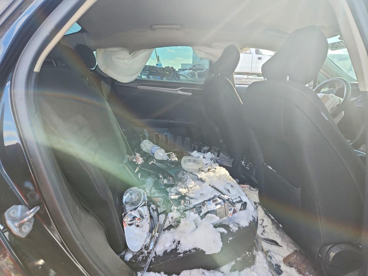 2020 FORD FUSION SE photo 19