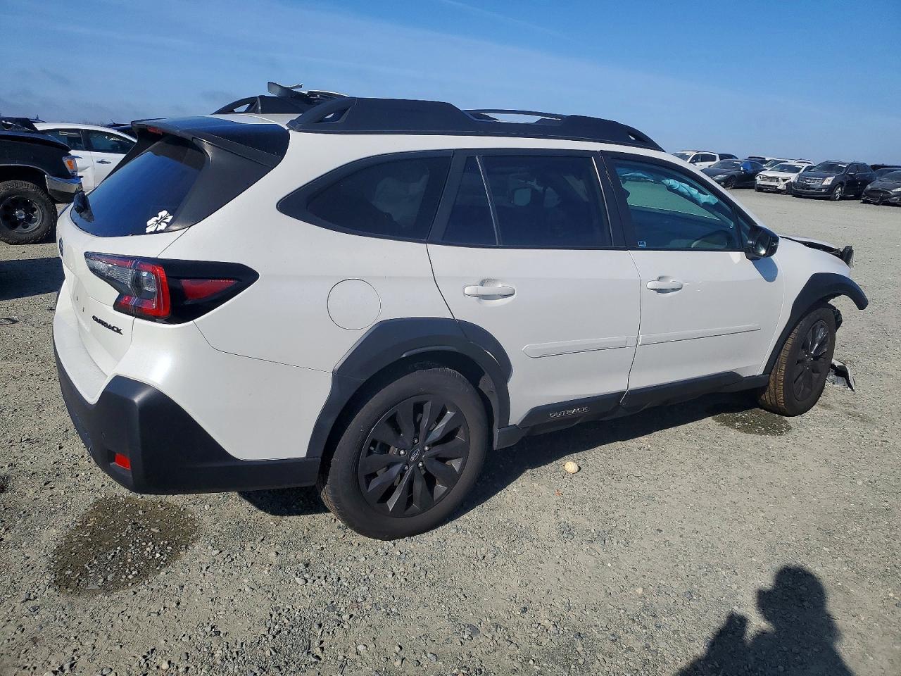 2023 SUBARU OUTBACK ONYX EDITION photo 3