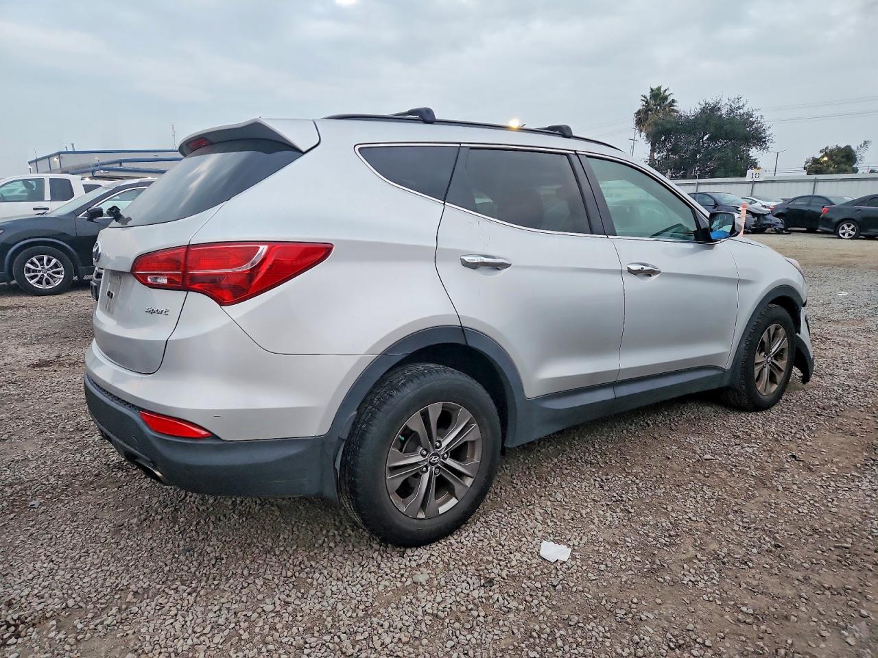 2014 HYUNDAI SANTA FE SPORT 2.4L photo 3