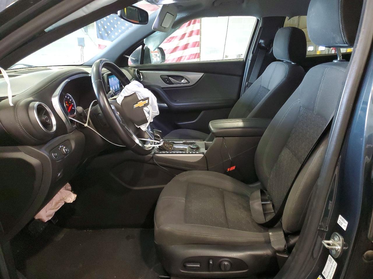 2020 CHEVROLET BLAZER 2LT photo 25