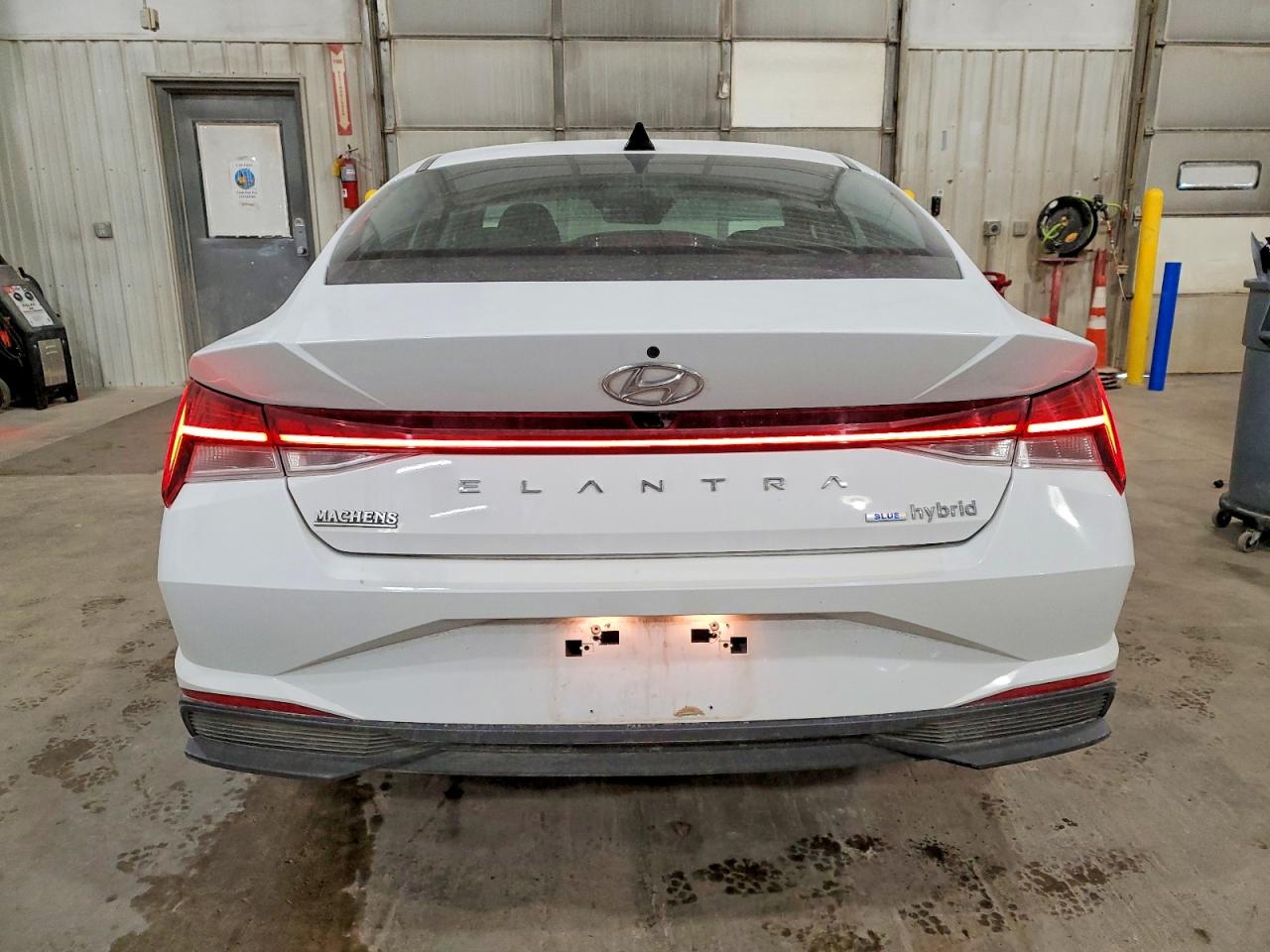 2023 HYUNDAI ELANTRA BLUE photo 6