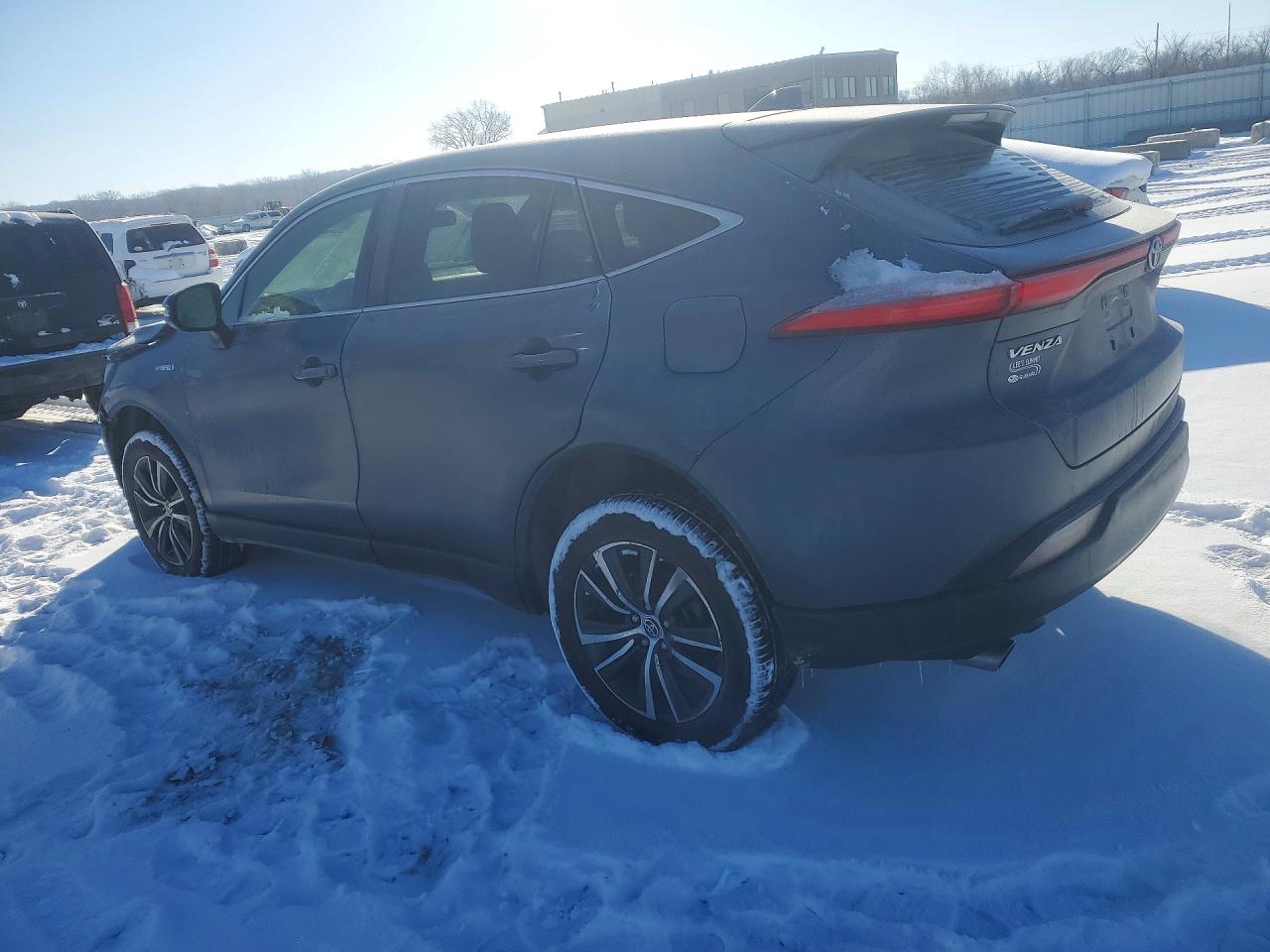 2021 TOYOTA VENZA photo 4