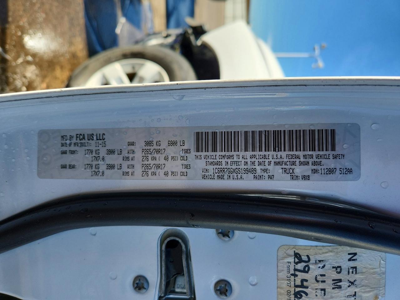 2016 RAM 1500 SLT photo 12