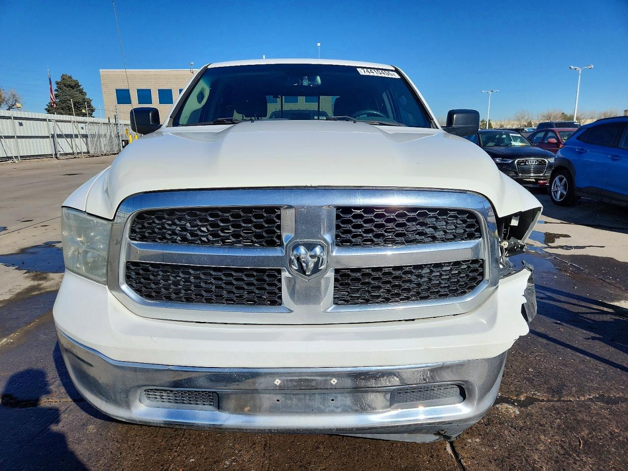 2016 RAM 1500 SLT photo 5