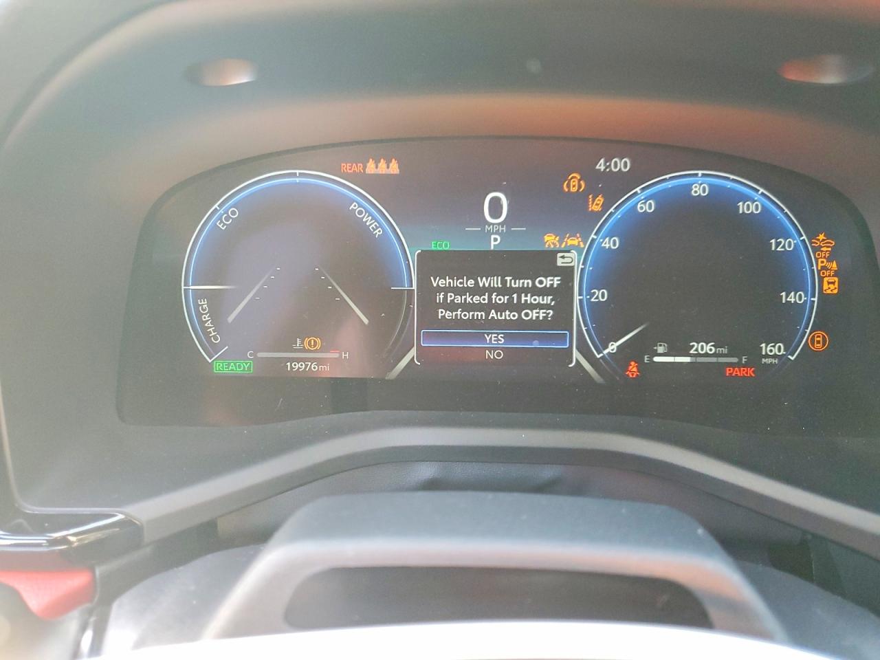 2025 TOYOTA CAMRY XSE photo 9