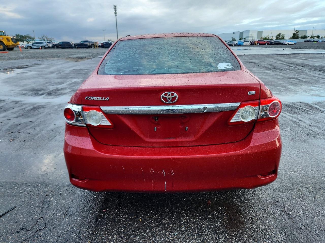 2012 TOYOTA COROLLA photo 11