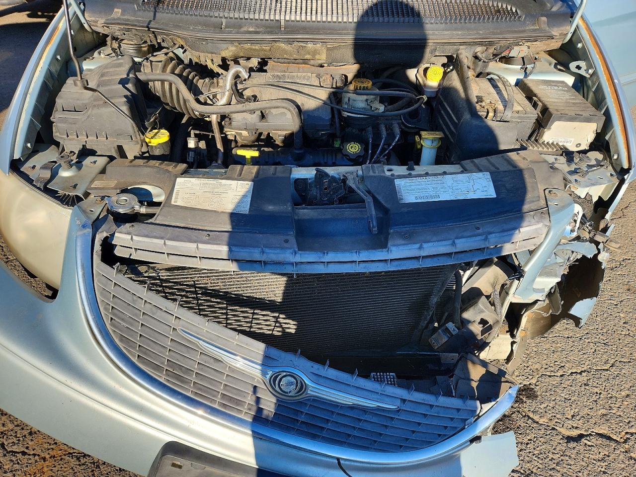 2001 CHRYSLER TOWN & COUNTRY photo 21