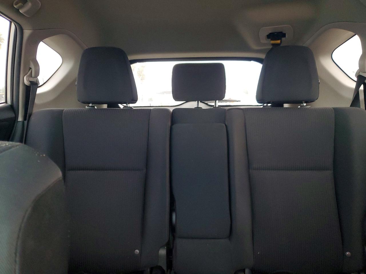 2016 TOYOTA RAV4 LE photo 19