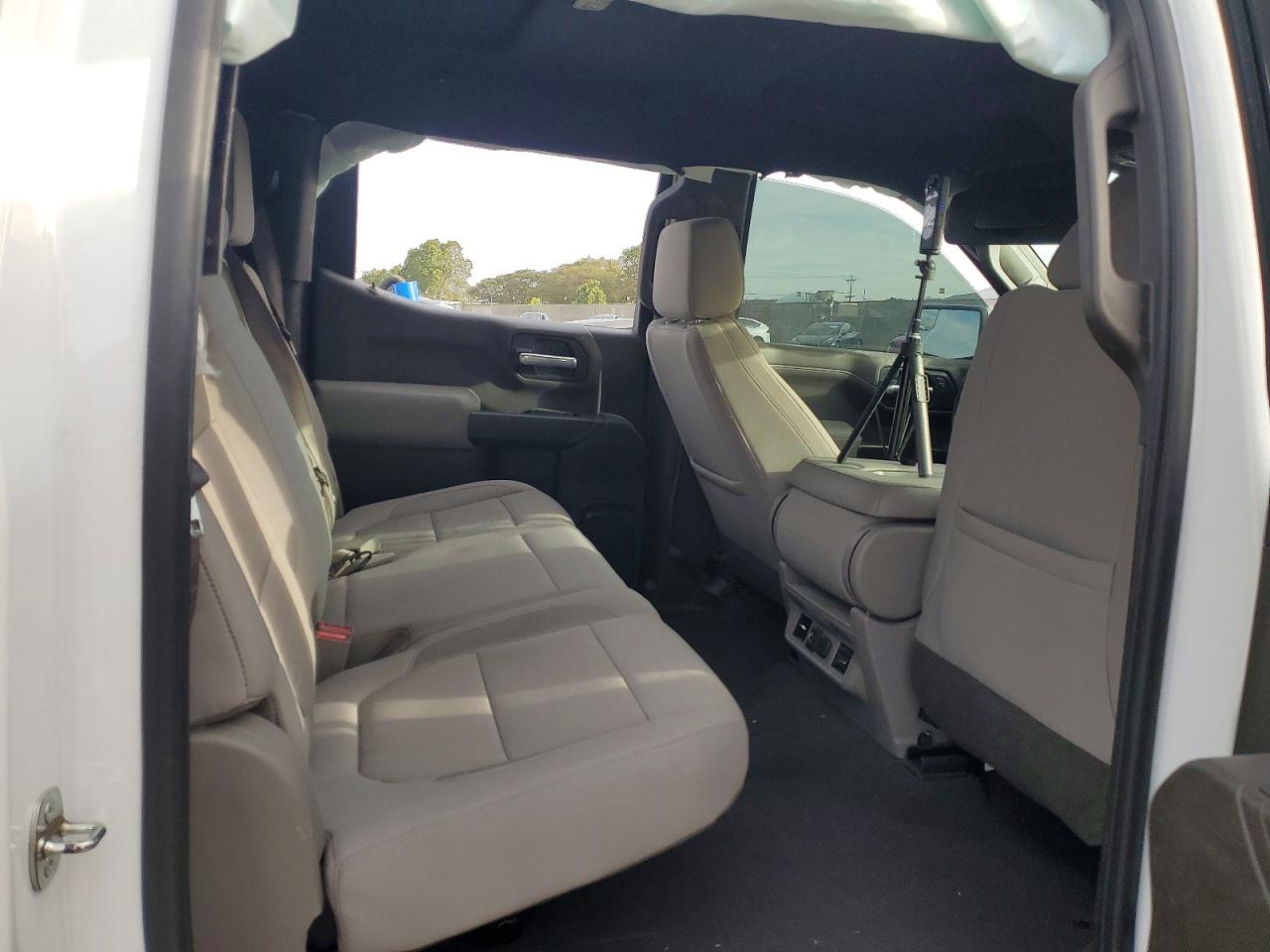 2021 CHEVROLET SILVERADO K1500 LT photo 19