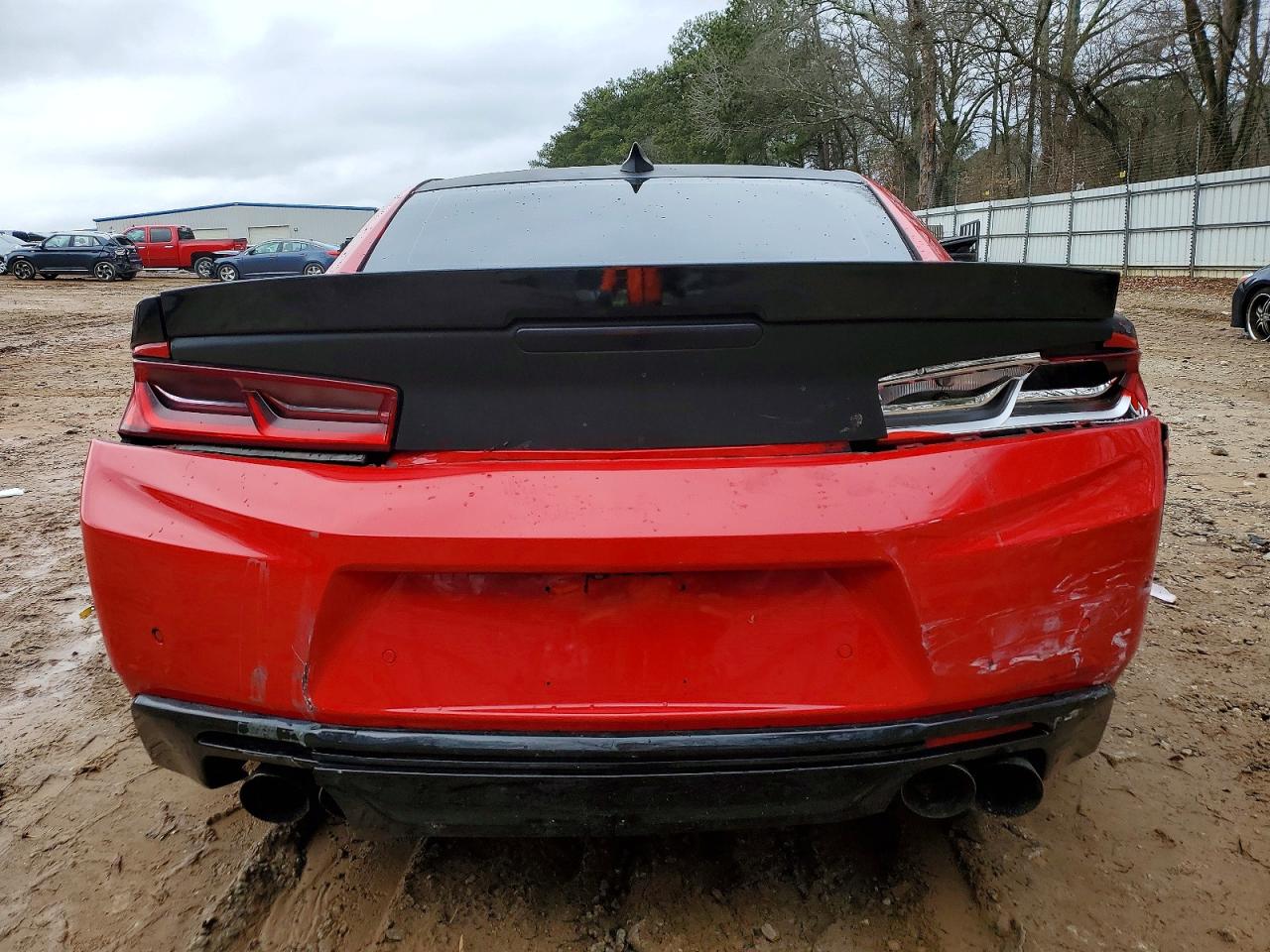 2016 CHEVROLET CAMARO SS photo 6