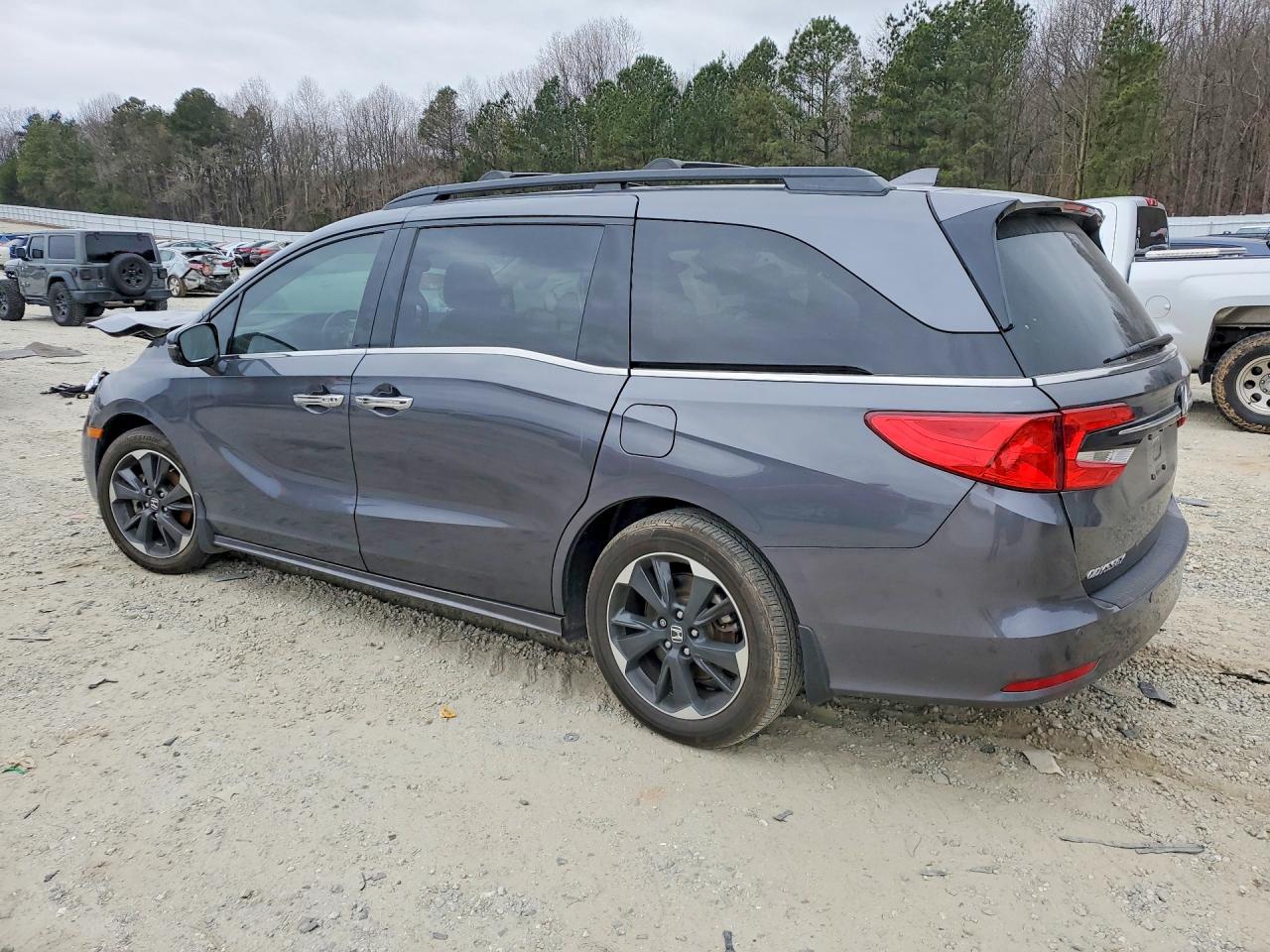 2023 HONDA ODYSSEY ELITE photo 3
