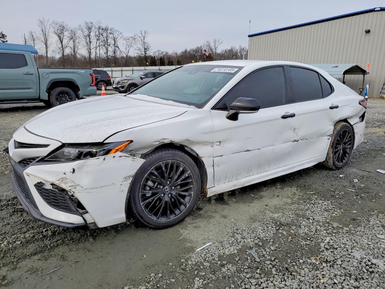 2022 TOYOTA CAMRY