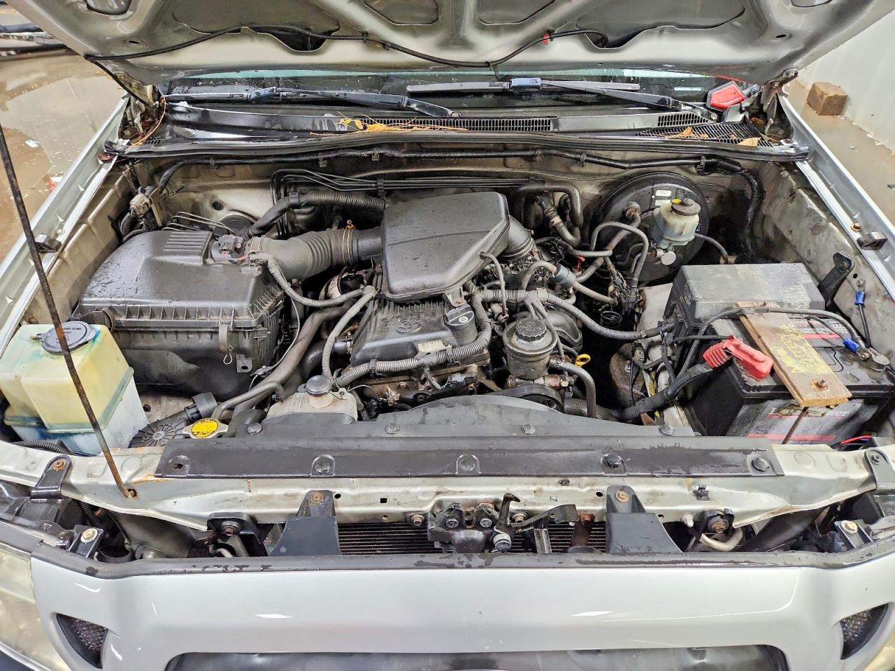2009 TOYOTA TACOMA BASE photo 21
