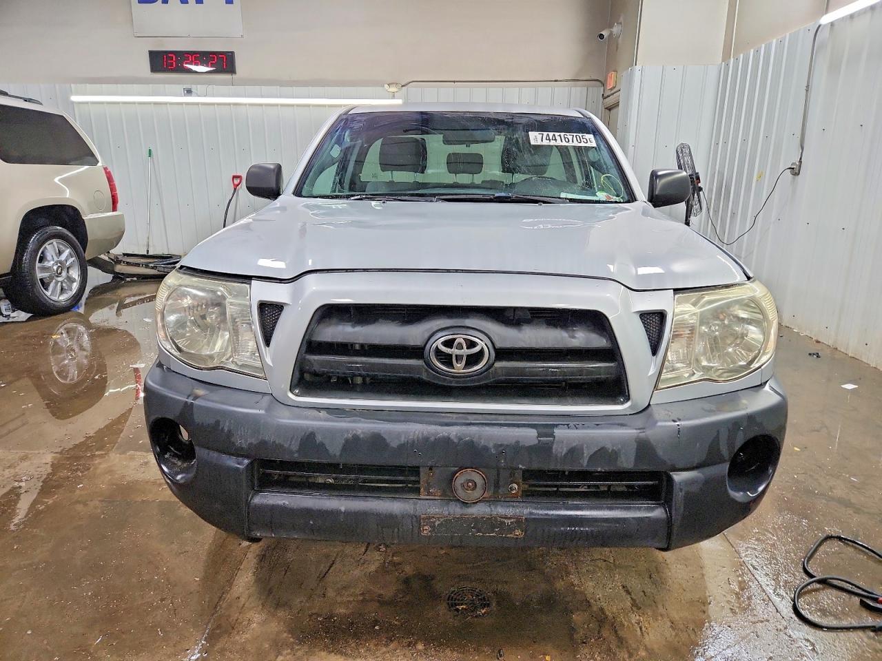 2009 TOYOTA TACOMA BASE photo 9
