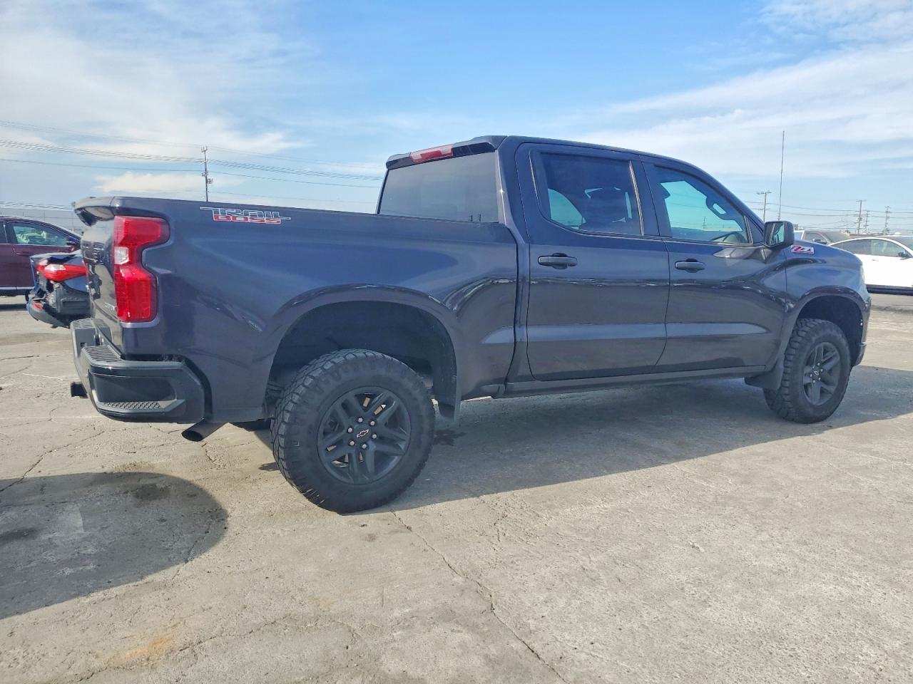 2023 CHEVROLET SILVERADO K1500 TRAIL BOSS CUSTOM photo 3