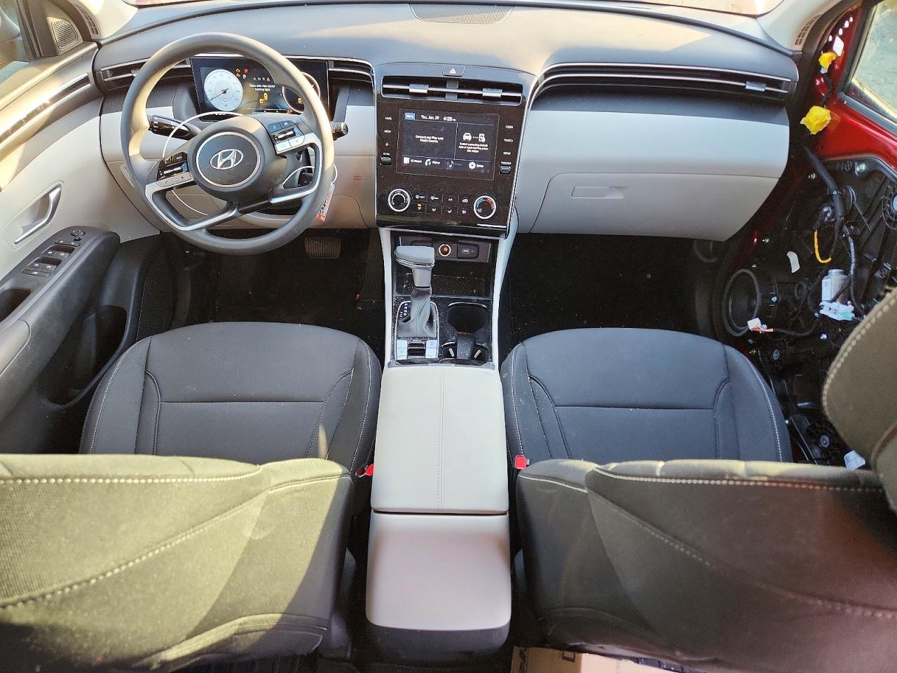 2024 HYUNDAI TUCSON SE photo 15