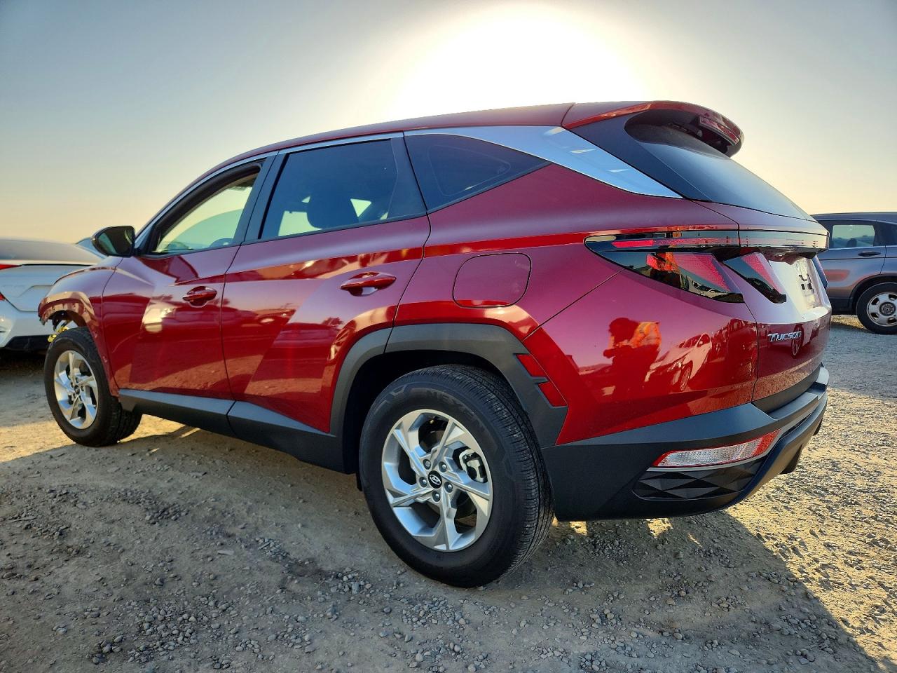 2024 HYUNDAI TUCSON SE photo 3