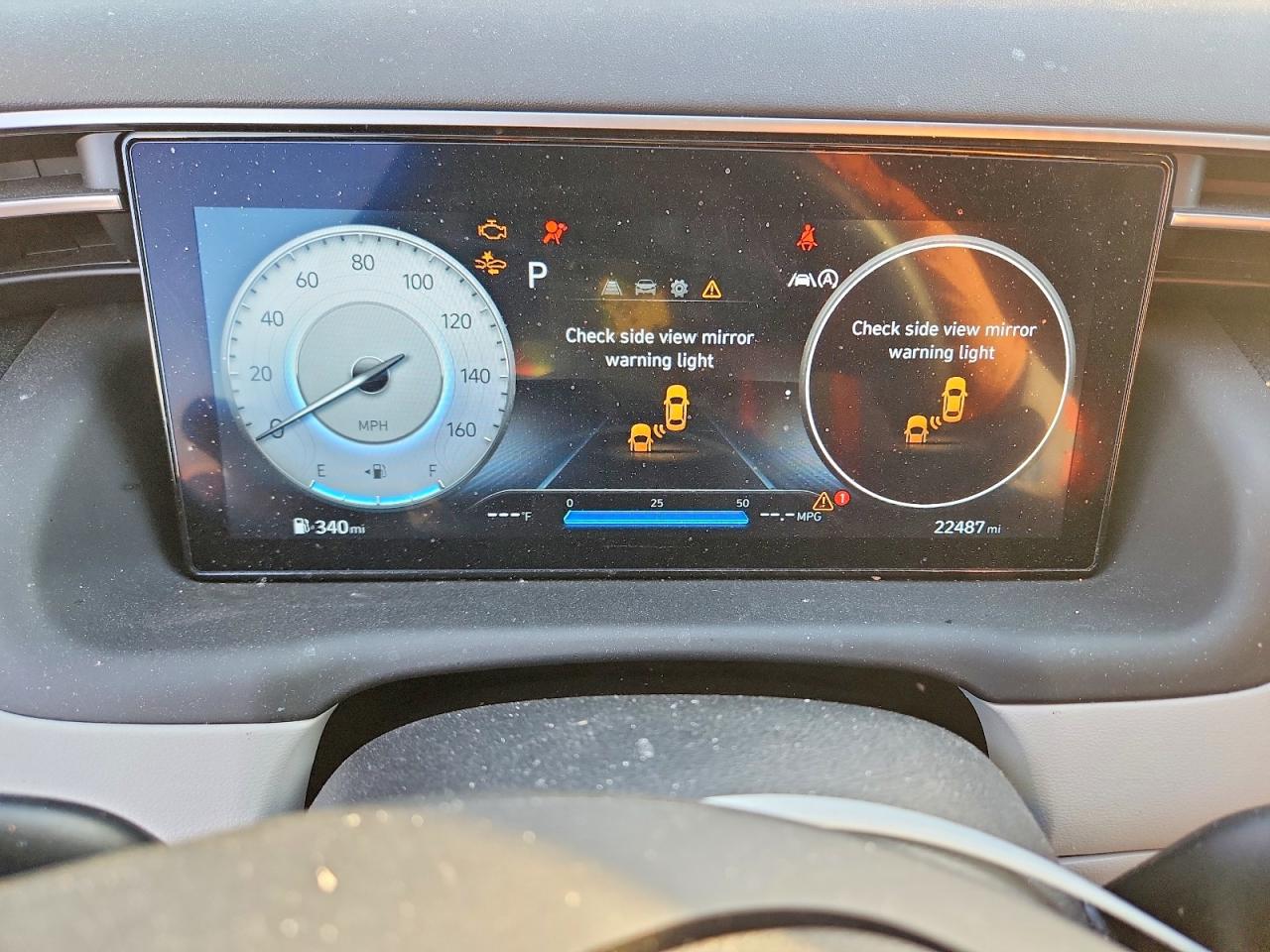 2024 HYUNDAI TUCSON SE photo 17