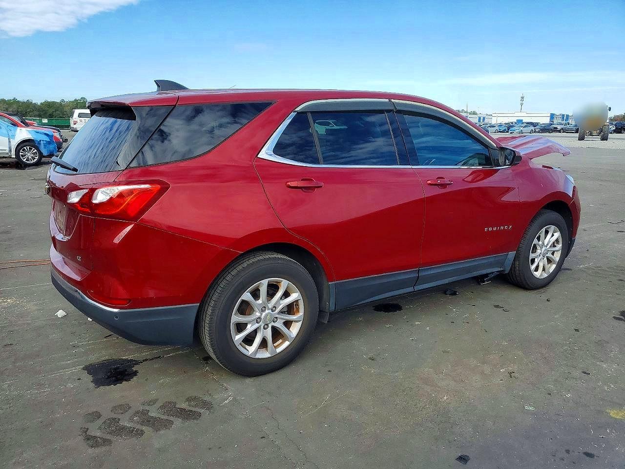 2020 CHEVROLET EQUINOX LT photo 5