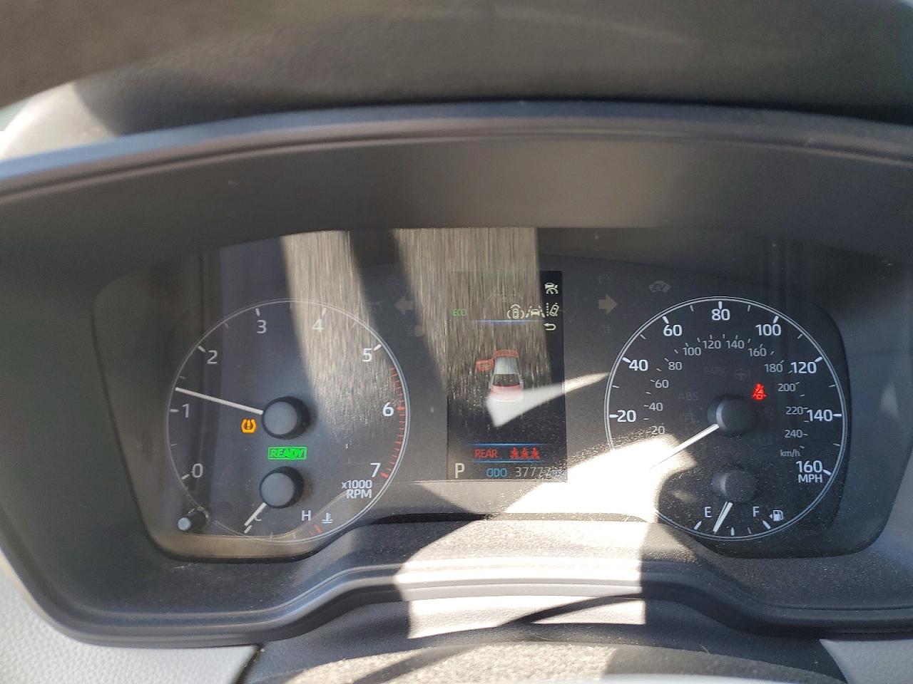 2023 TOYOTA COROLLA LE photo 17