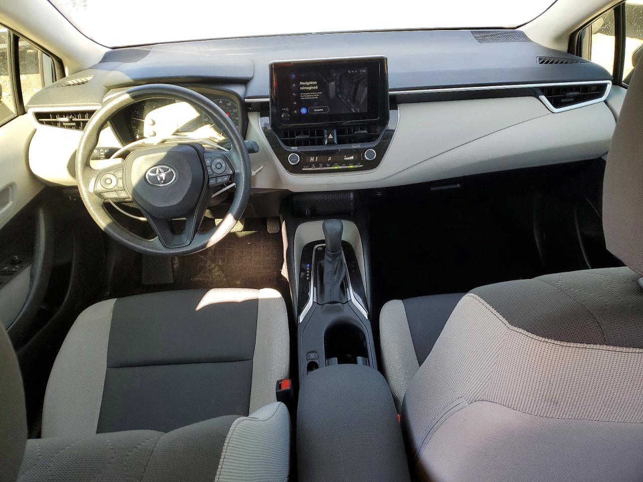 2023 TOYOTA COROLLA LE photo 15