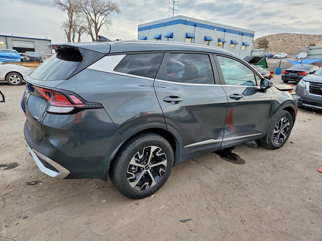 2023 KIA SPORTAGE EX photo 3