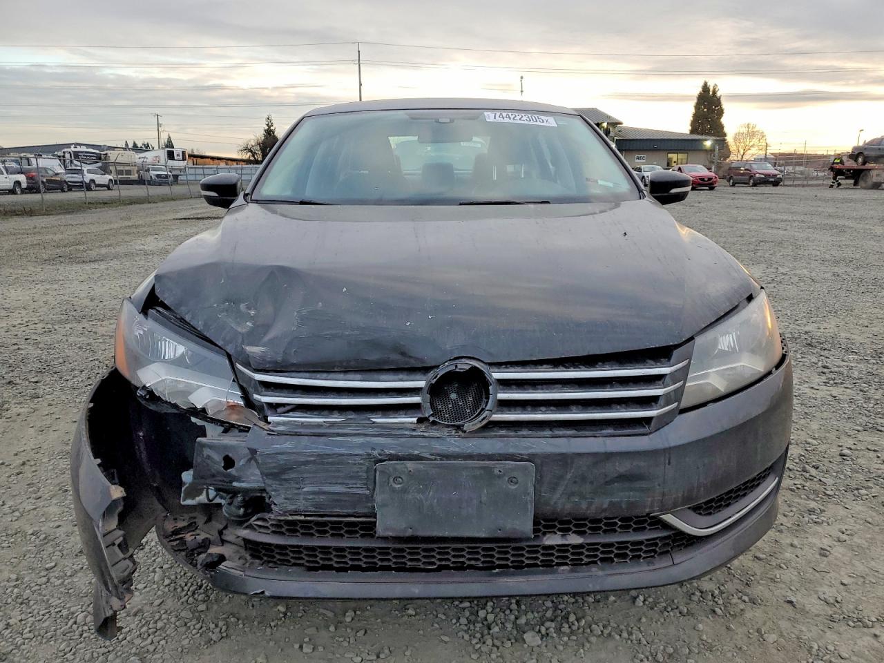 2015 VOLKSWAGEN PASSAT SE photo 9