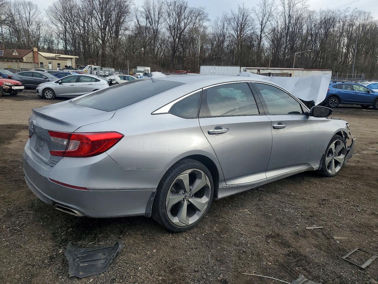 2020 HONDA ACCORD TOURING photo 3