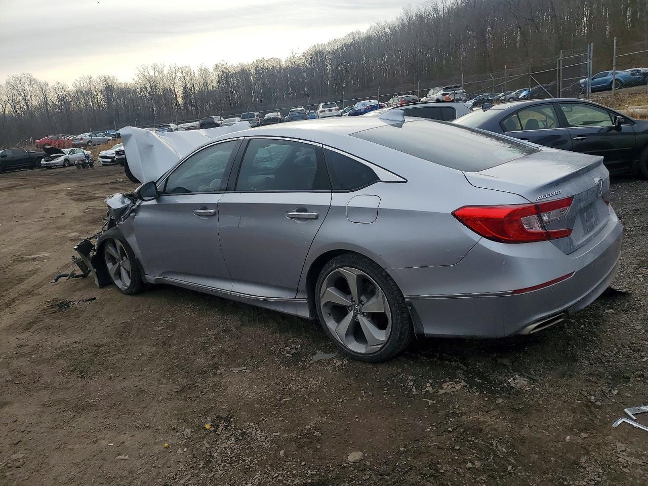 2020 HONDA ACCORD TOURING photo 2