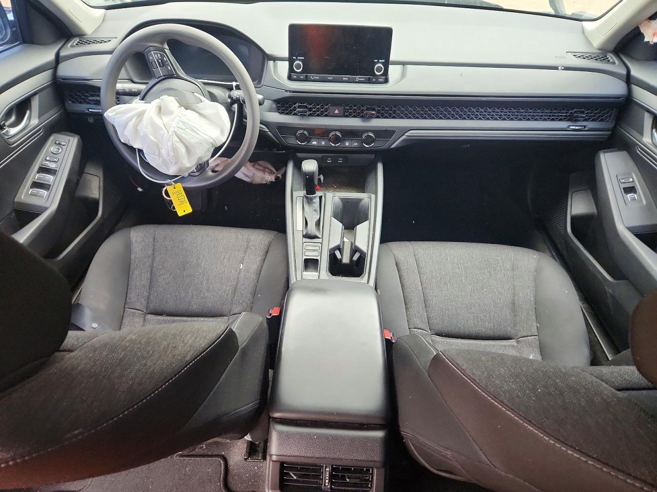 2025 HONDA ACCORD LX photo 15