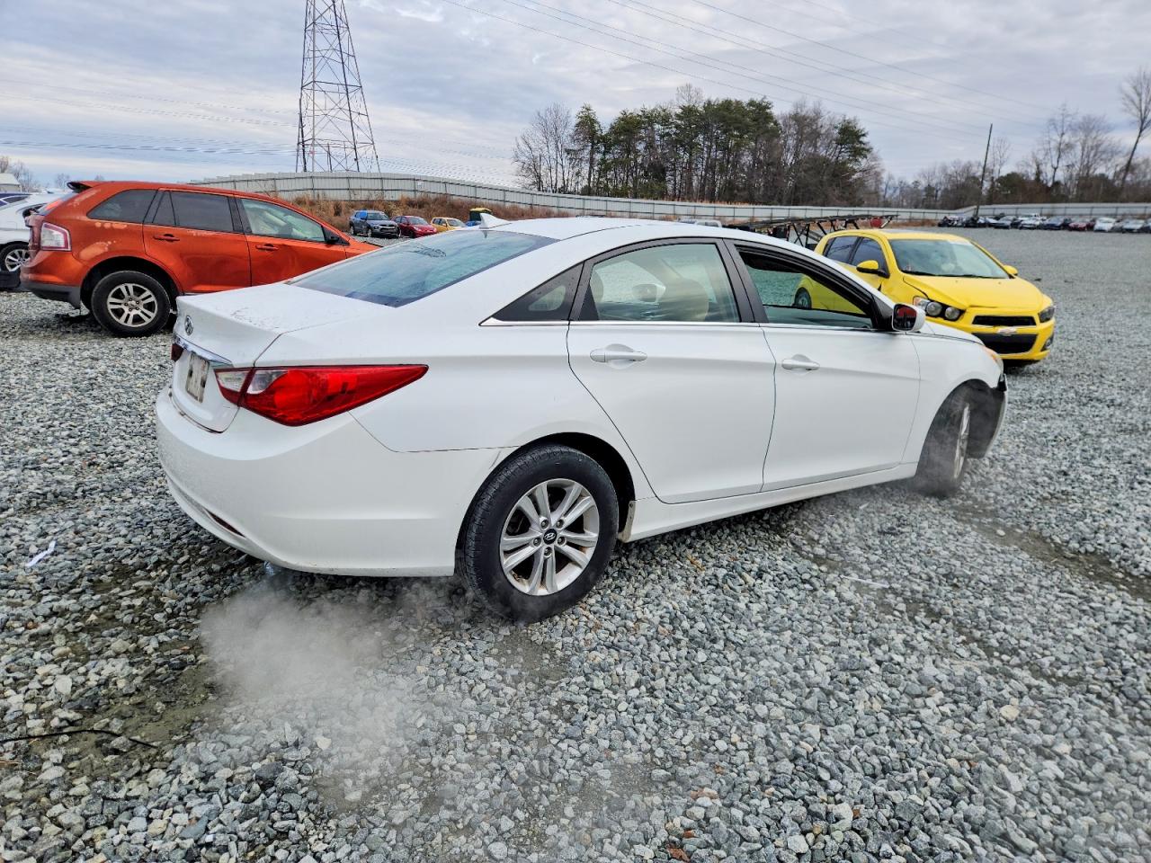 2012 HYUNDAI SONATA GLS photo 3