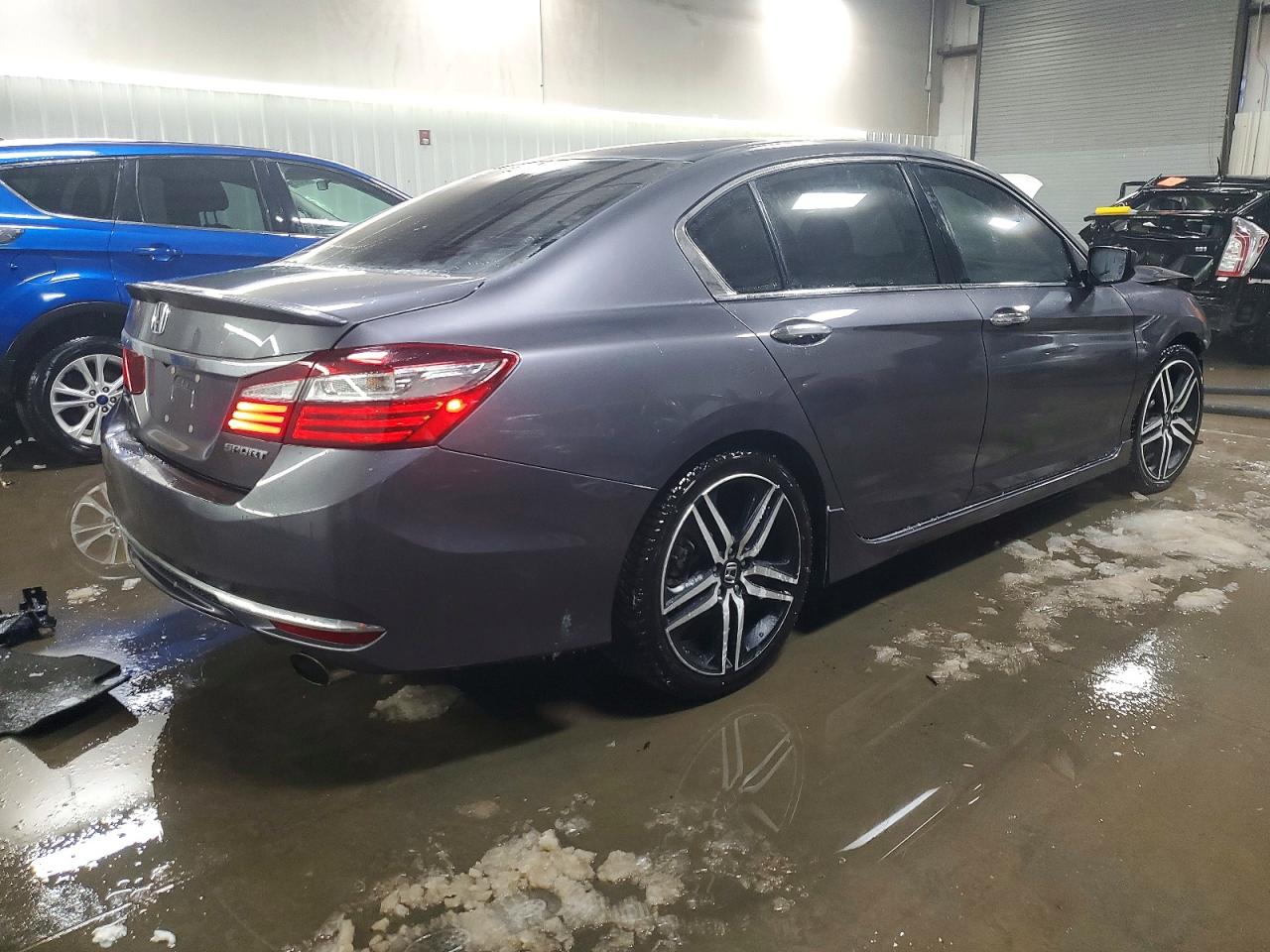 2017 HONDA ACCORD SPORT photo 5