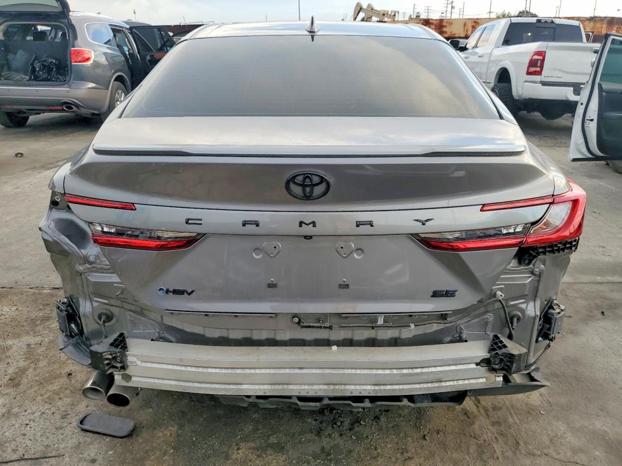 2025 TOYOTA CAMRY XSE photo 6