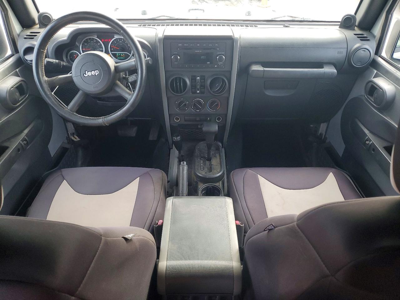 2010 JEEP WRANGLER UNLIMITED SPORT photo 8