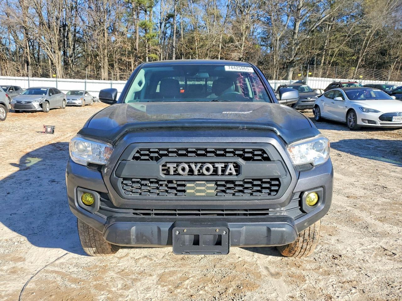 2021 TOYOTA TACOMA photo 9
