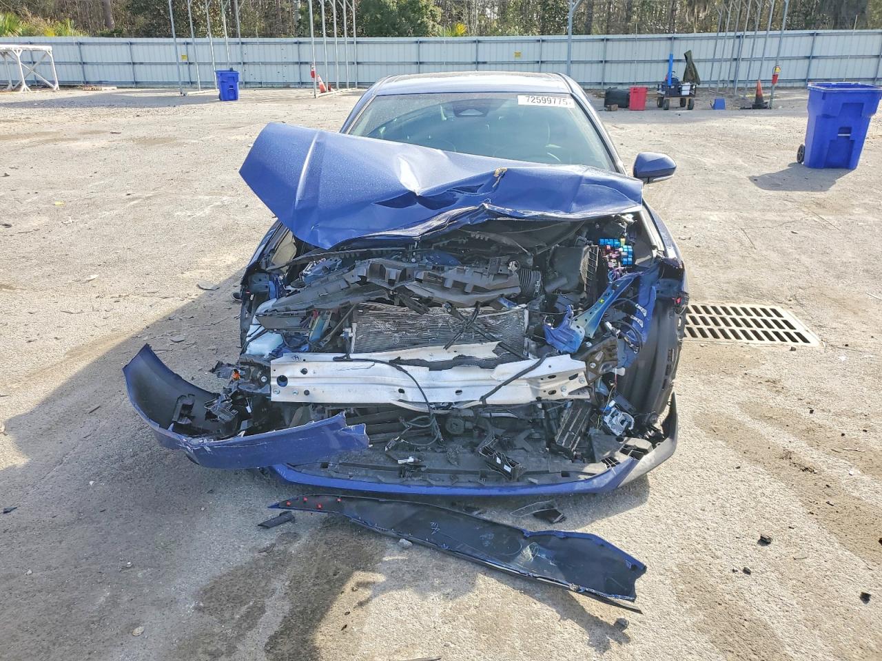 2025 TOYOTA CAMRY SE photo 5