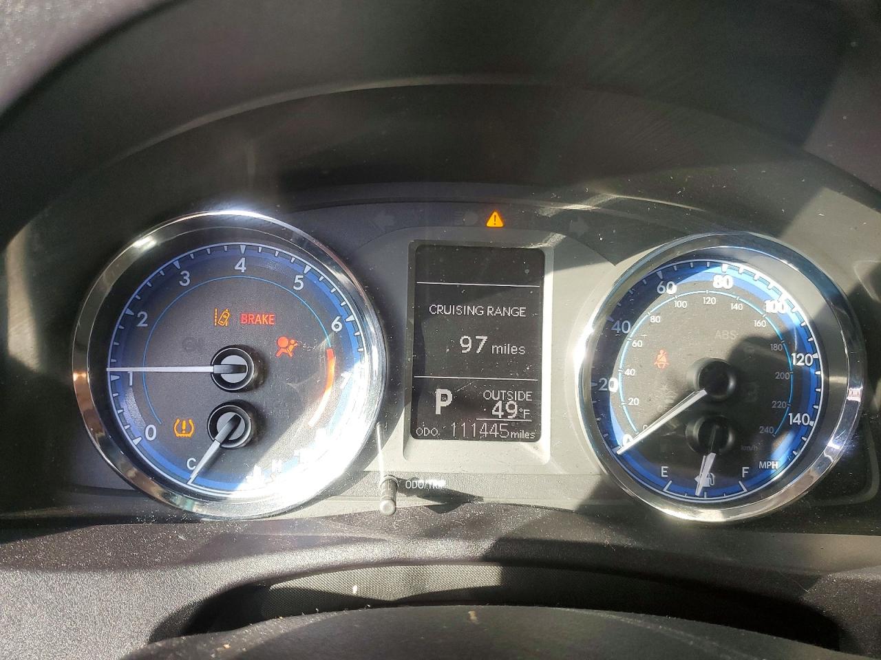 2018 TOYOTA COROLLA photo 9