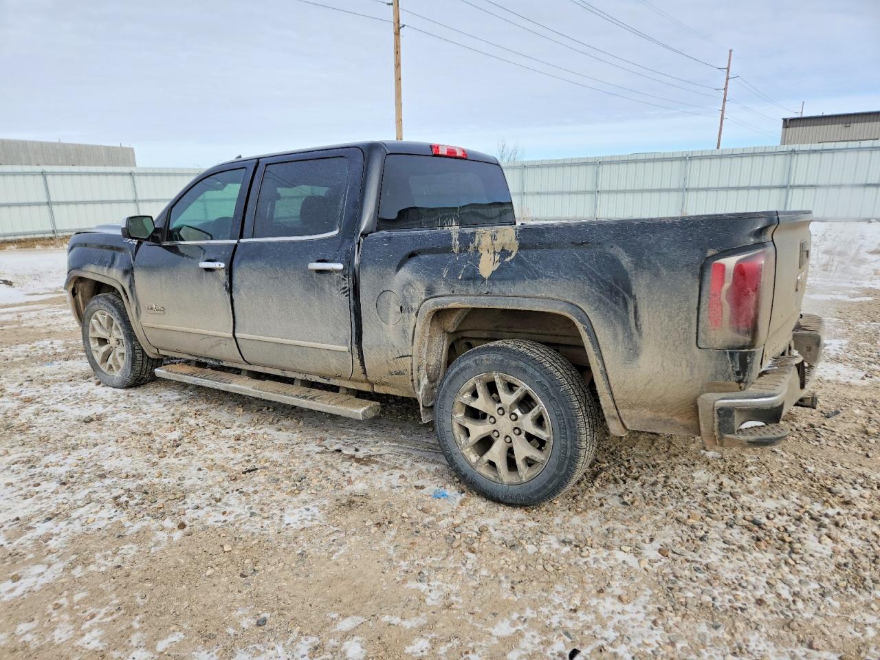2017 GMC SIERRA K1500 SLT photo 3