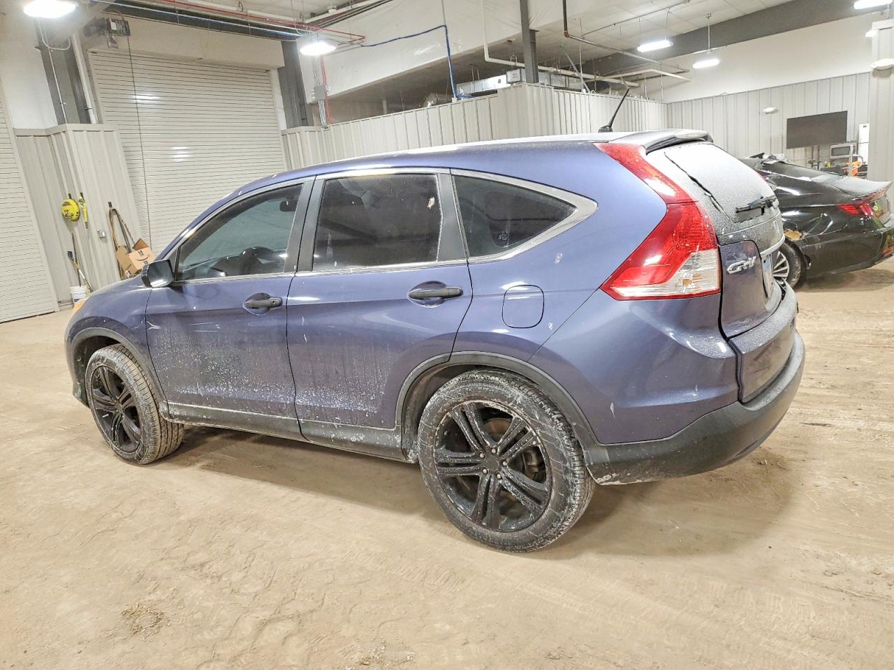 2013 HONDA CR-V LX photo 3
