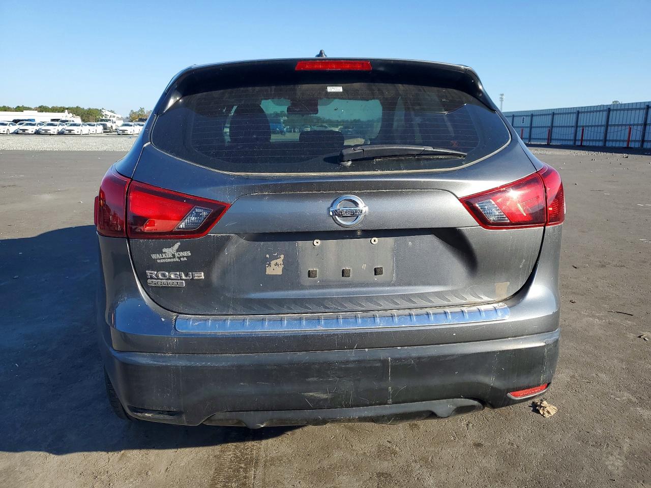 2018 NISSAN ROGUE SPORT S photo 6