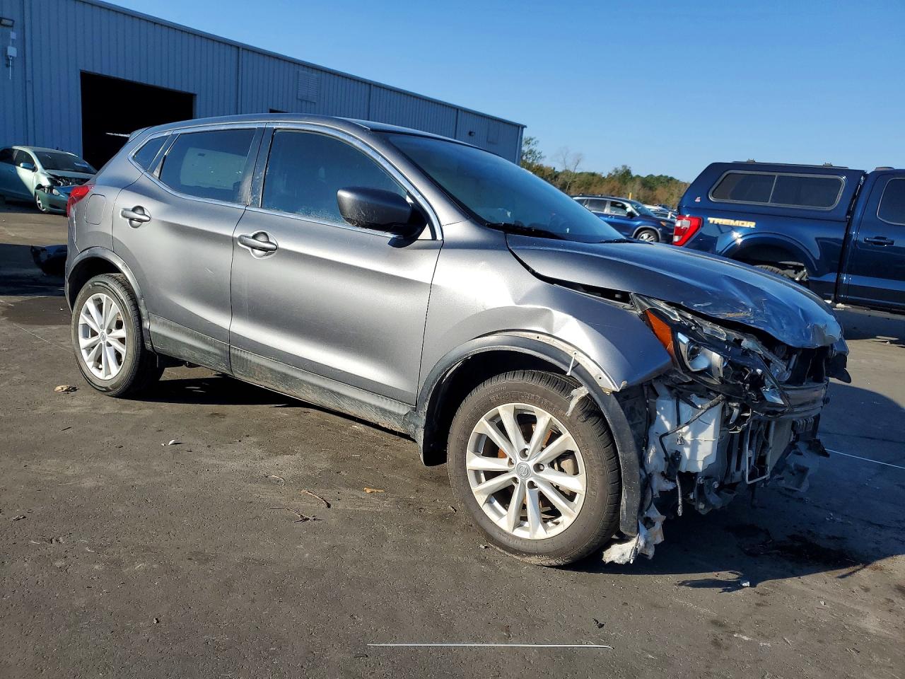 2018 NISSAN ROGUE SPORT S photo 4