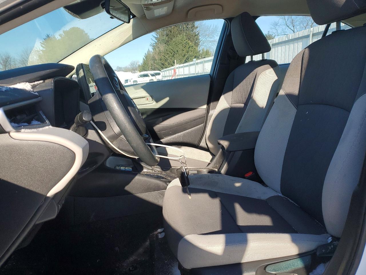 2024 TOYOTA COROLLA LE photo 19