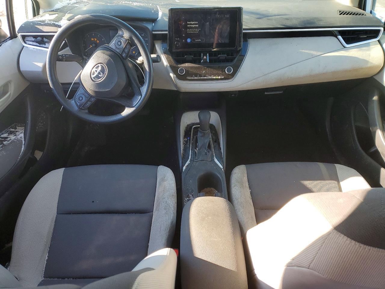 2024 TOYOTA COROLLA LE photo 22