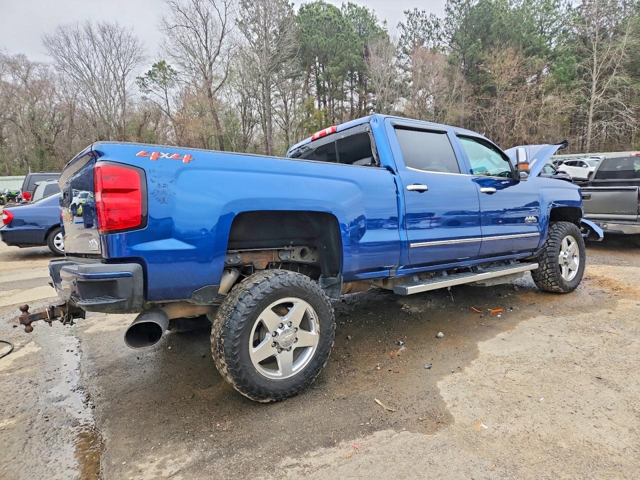 2019 CHEVROLET SILVERADO K2500 HIGH COUNTRY photo 5